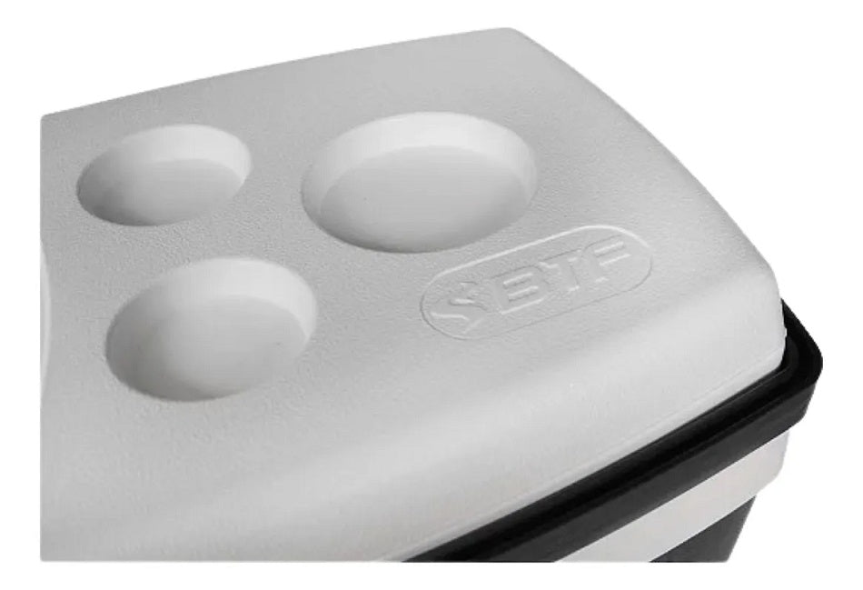 Caixa Térmica 34 Litros - Preta - CXT0234 - Botafogo