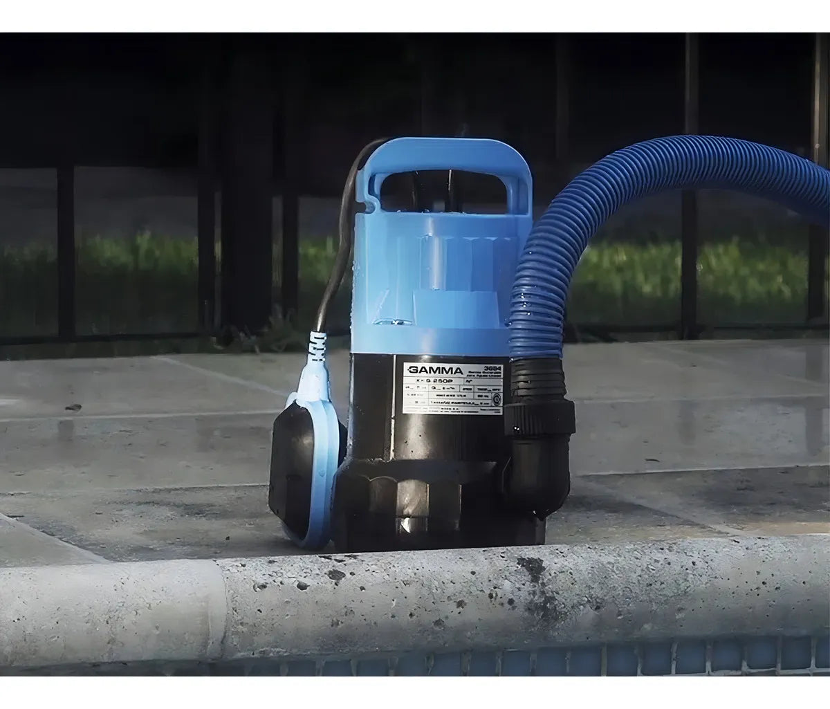 Bomba Submersível Para Águas Limpas XKS 750P 127V Gamma