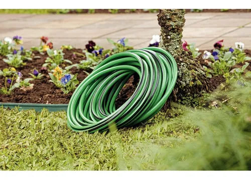 MANGUEIRA JARDIM LISTRADA 20MT COM ENGATES TRAMONTINA - 79167200 ( INATIVO )