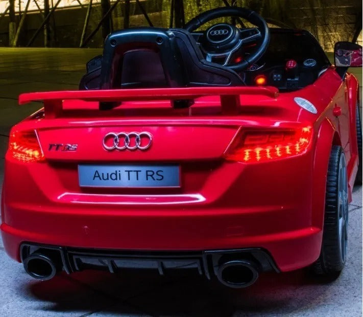 Carro Elétrico AUDI TT RS R/C 2.4GHZ Vermelho C/ Controle Remoto Belfix