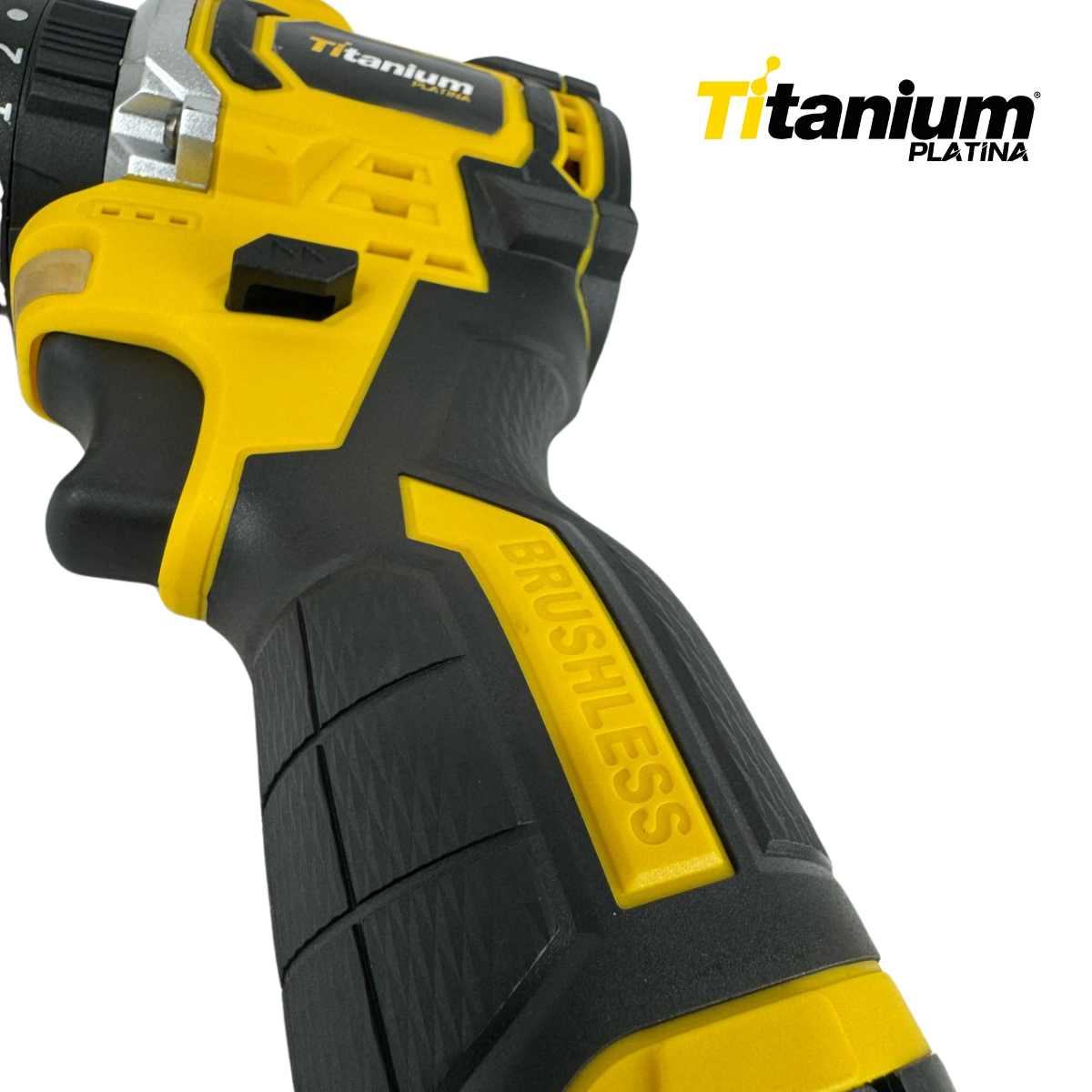 PARAFUSADEIRA FURADEIRA IMPACTO BRUSHLES 1300MAH TITANIUM