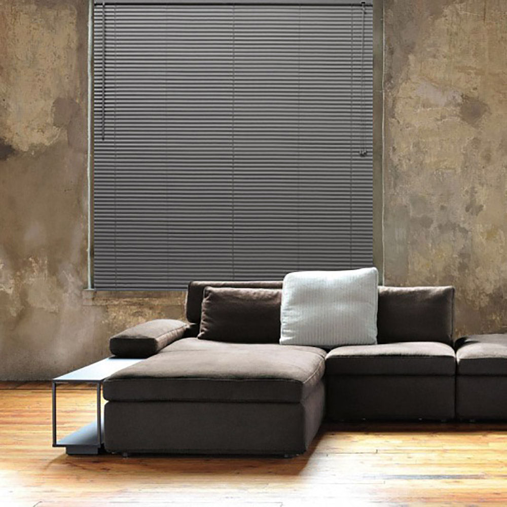 Persiana OFF-25 com Lâminas PVC 25mm Chumbo 120X1,30 Evolux