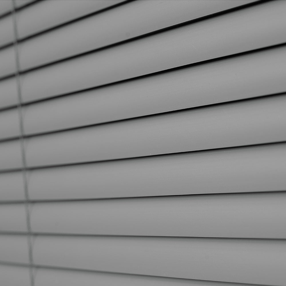 Persiana OFF-25 com Lâminas PVC 25mm Chumbo 120X1,30 Evolux